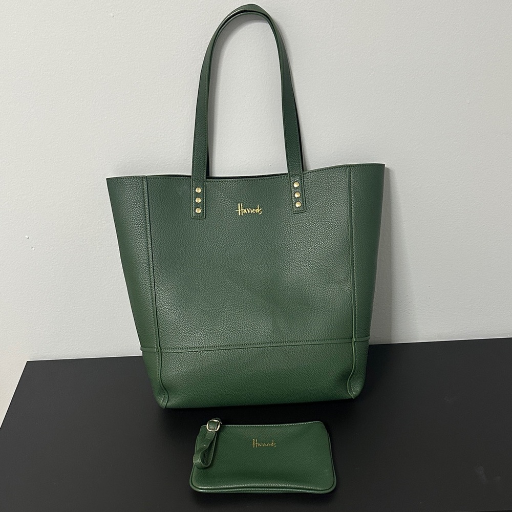 Harrods Forest Green Tote with Wristlet Pouch NWOT